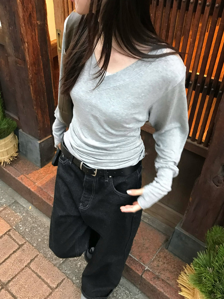 V領袖扣細節修腰上衣