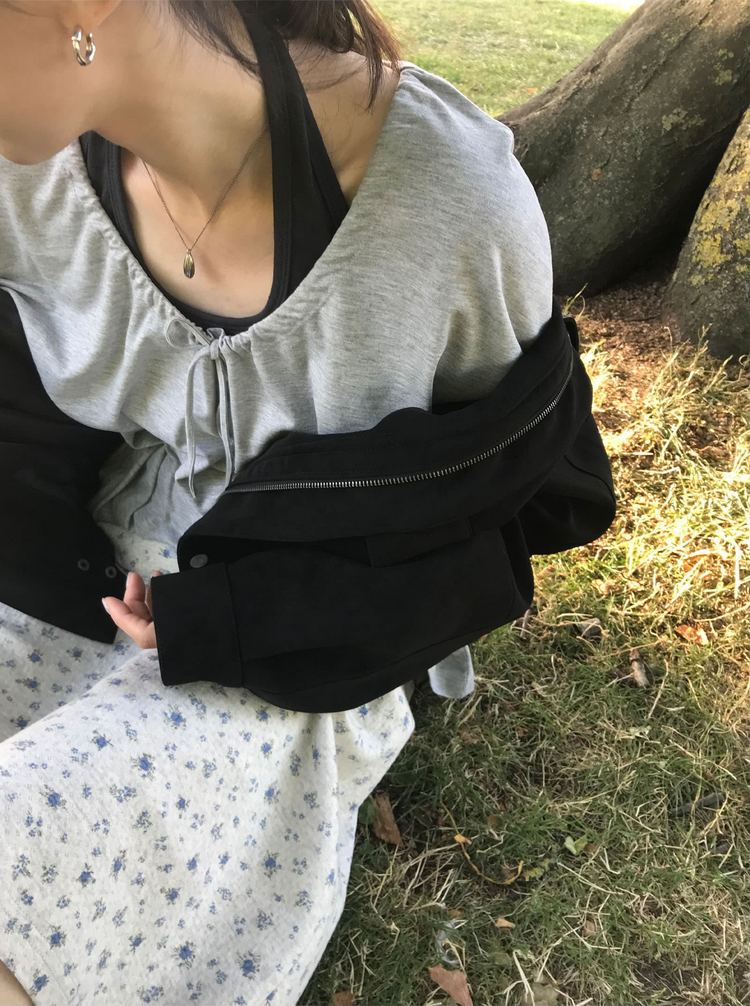 蕾絲邊小碎花細節半裙