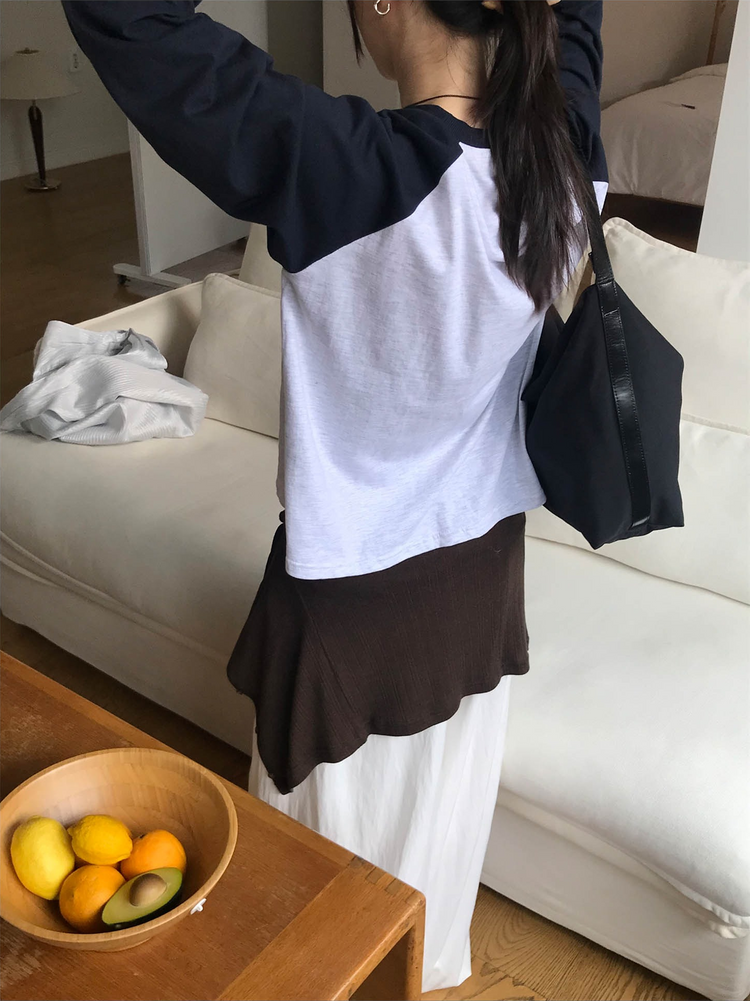 撞色牛角袖上衣