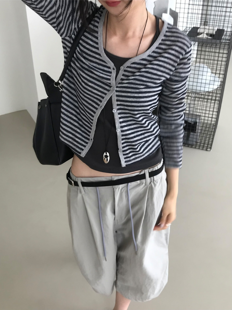 透膚撞色條紋修身外套
