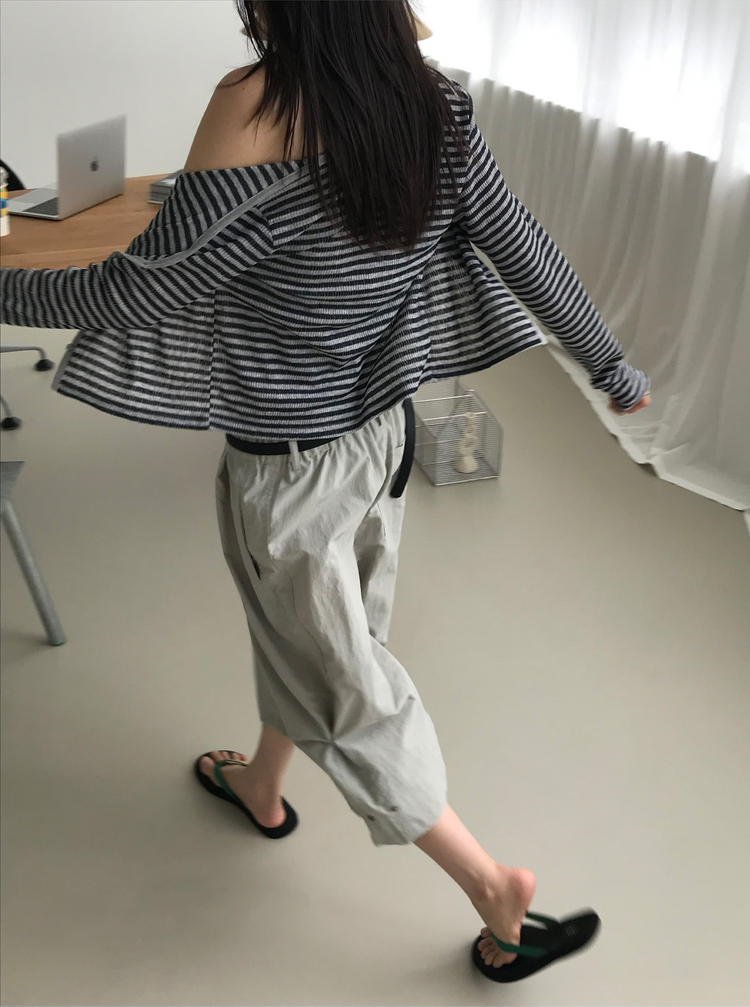 透膚撞色條紋修身外套
