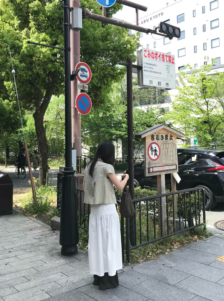 翻領大扣鈕細節外套