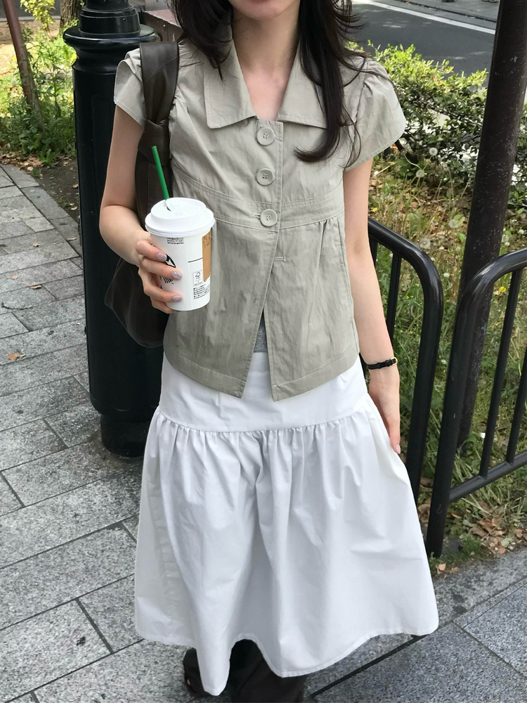 翻領大扣鈕細節外套