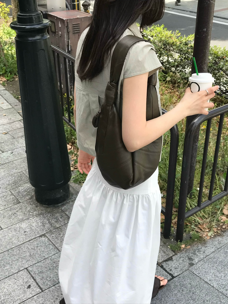 翻領大扣鈕細節外套