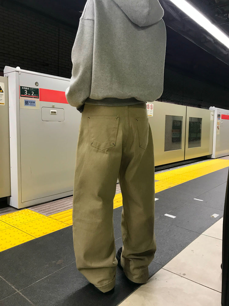 鉚釘細節基礎連帽衛衣