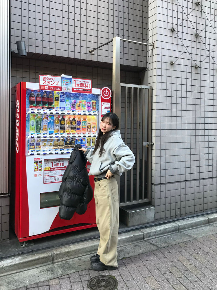 鉚釘細節基礎連帽衛衣