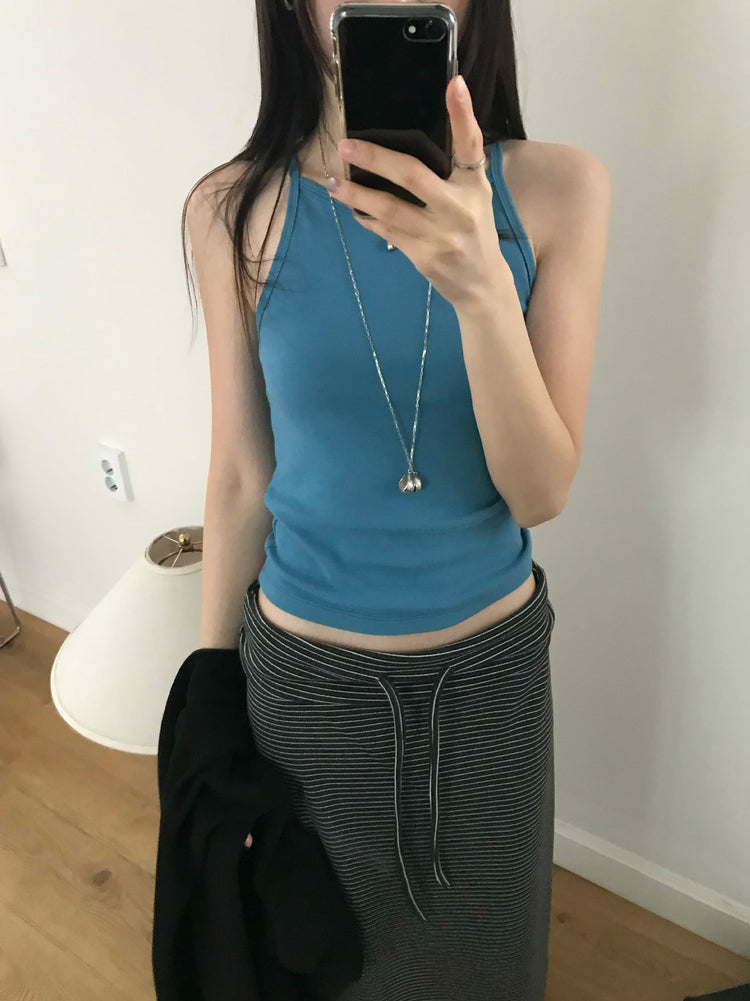 反折條紋抽繩細節及踝裙