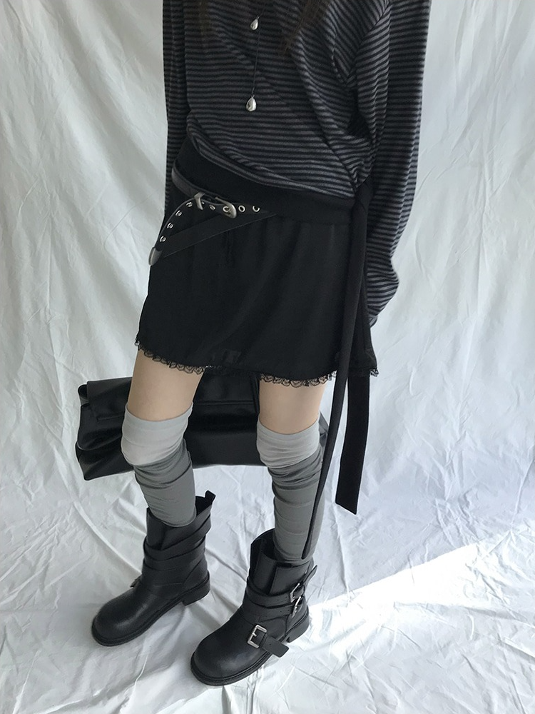 美肩撞色條紋側綁帶上衣
