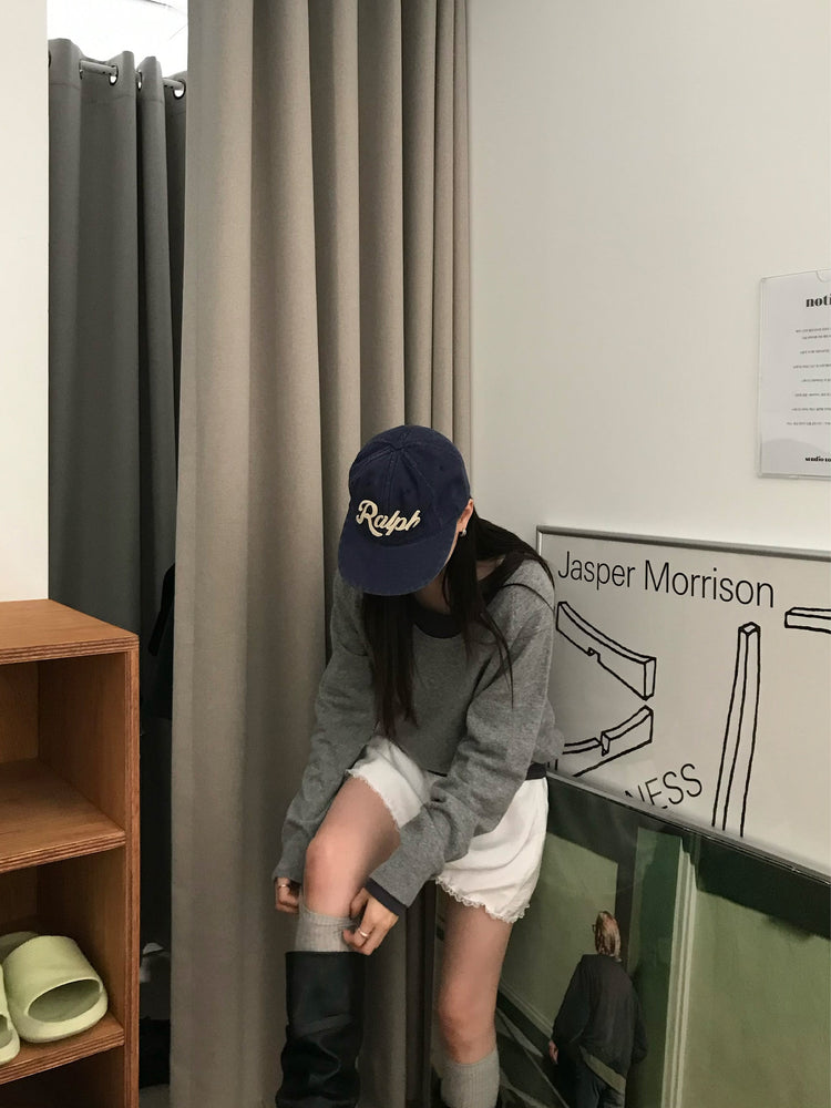 光澤感蕾絲邊細節短裙