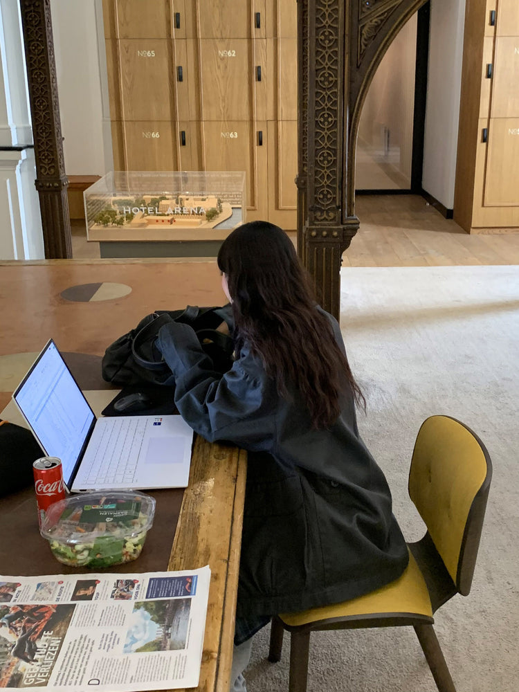 Unisex洗水復古口袋細節外套