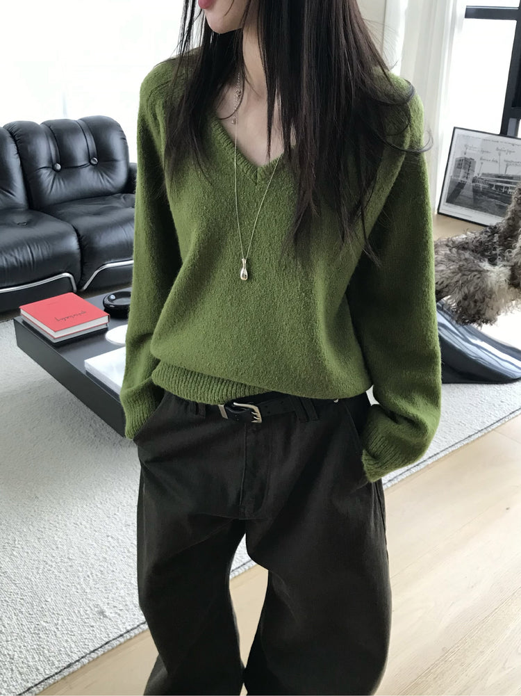V領美肩線細節針織毛衣