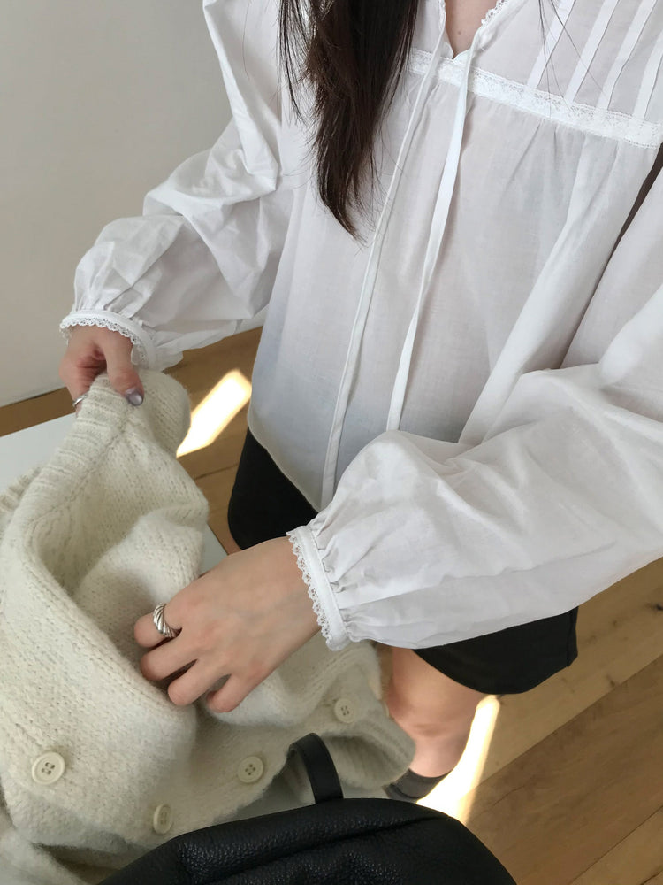 基礎鉚釘細節低腰短褲