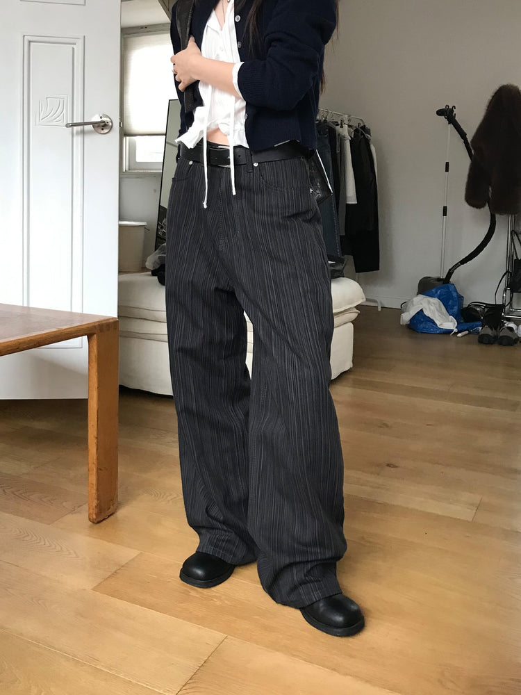 美色暗條紋質感直褲