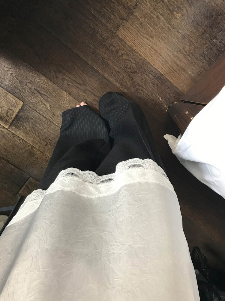 暗菱格紋理針織外套