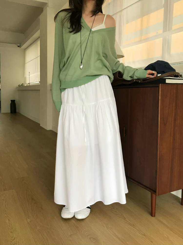 蕾絲邊暗紋胸腺細節背心
