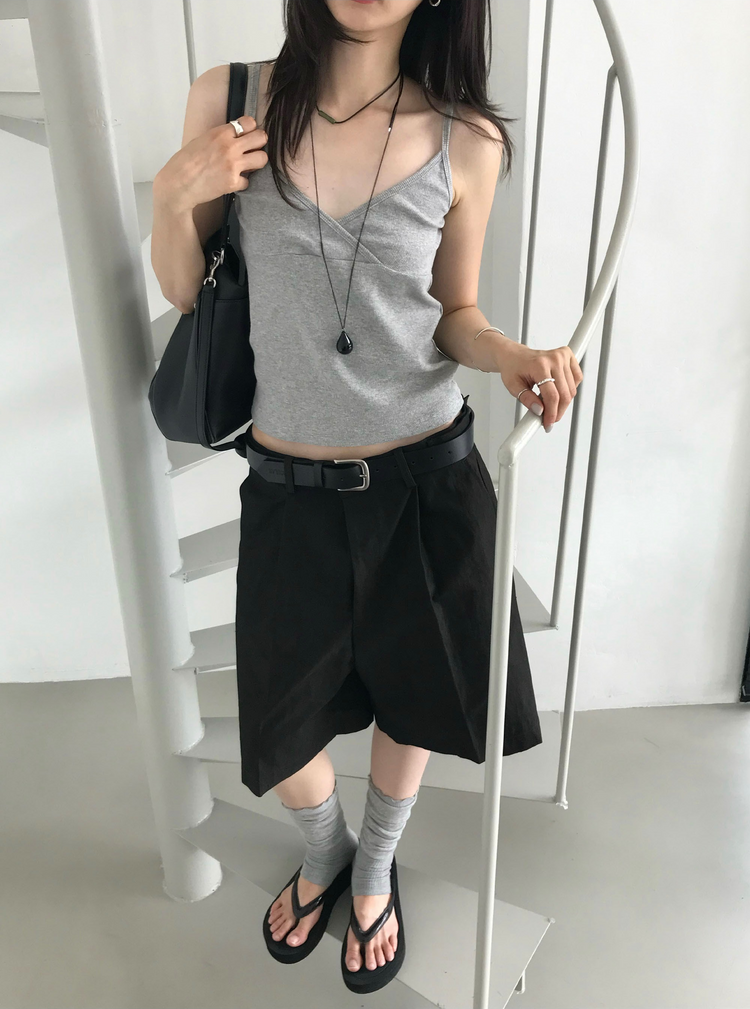 簡約單壓褶五分褲