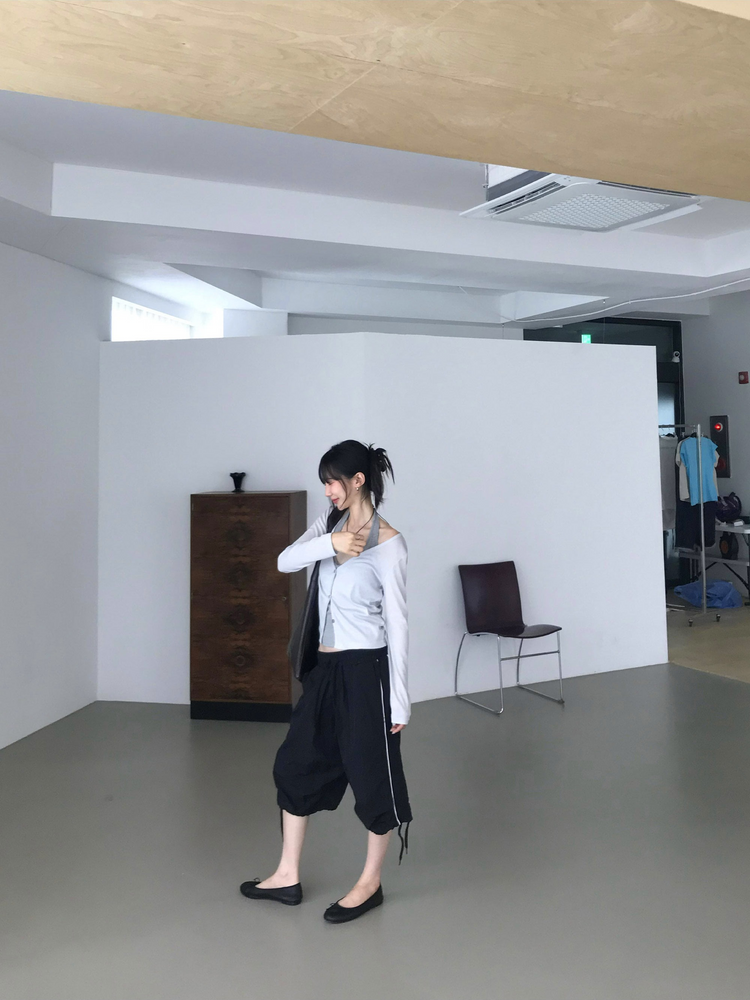 深V坑紋排鈕外套