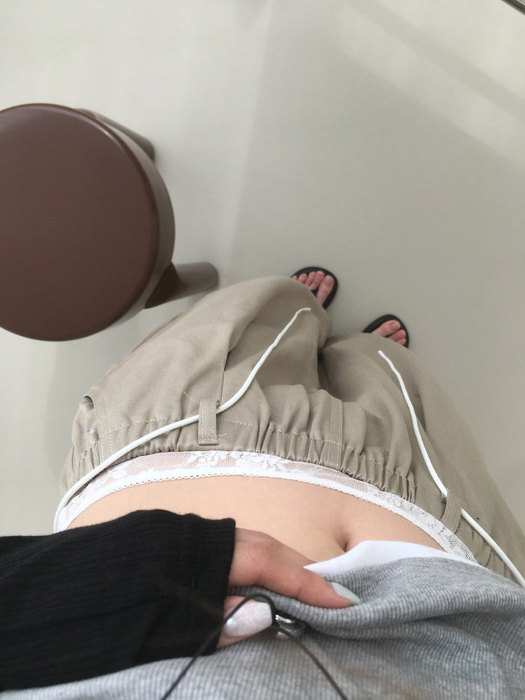 蕾絲褲邊細節垂帶闊褲