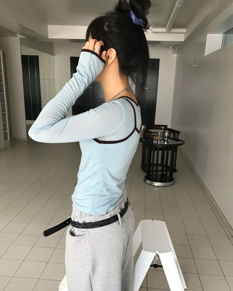 透膚撞色邊細節上衣