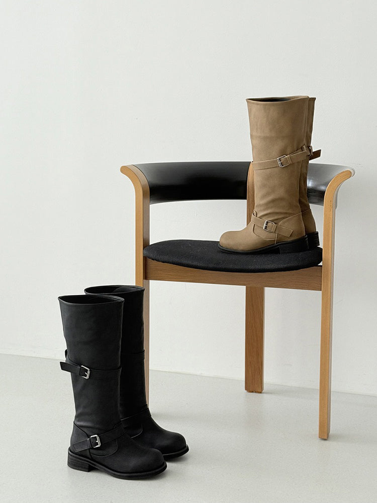 美色軟皮扣帶細節堆堆靴