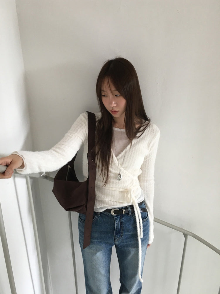 毛絨親膚綁帶細節上衣