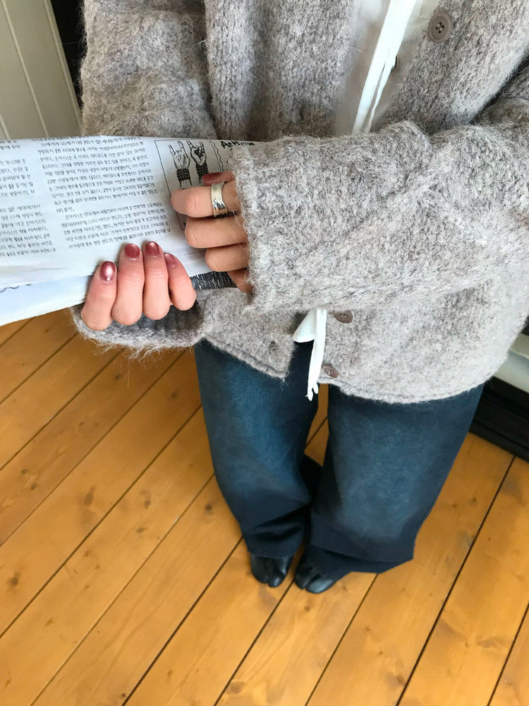 暗菱格紋理針織外套