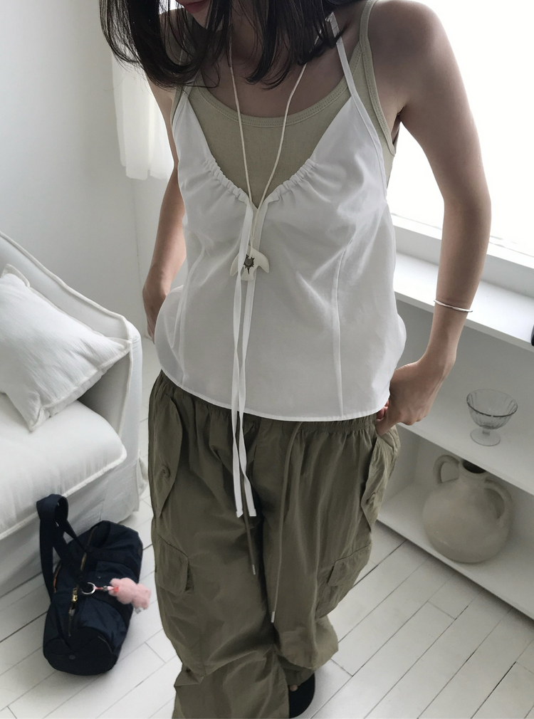 亞麻綁帶皺褶細節上衣