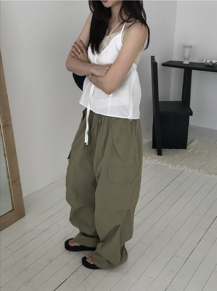 亞麻綁帶皺褶細節上衣