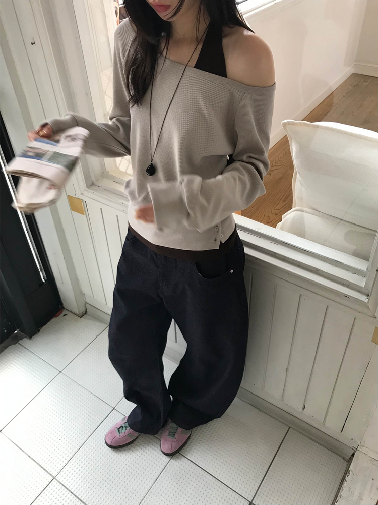 原色內壓褶細節彎刀牛仔褲