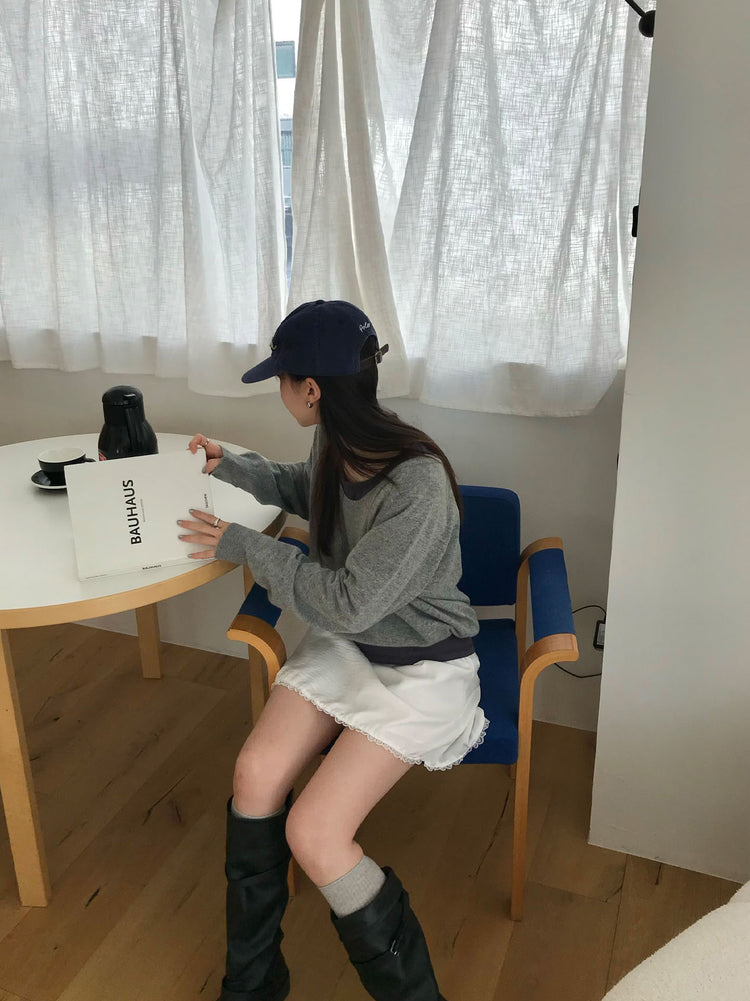 光澤感蕾絲邊細節短裙