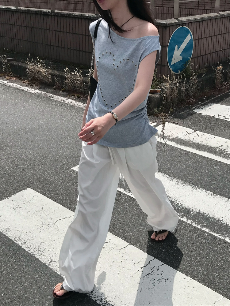 輕薄細腰頭抽身直褲