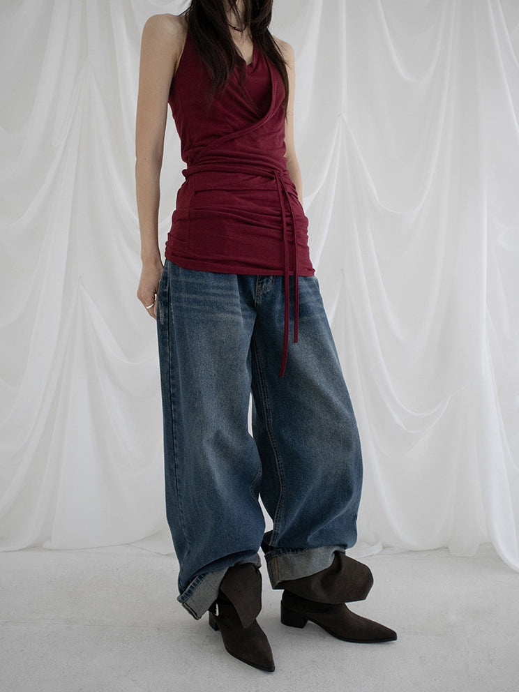 美色掛脖綁帶細節上衣