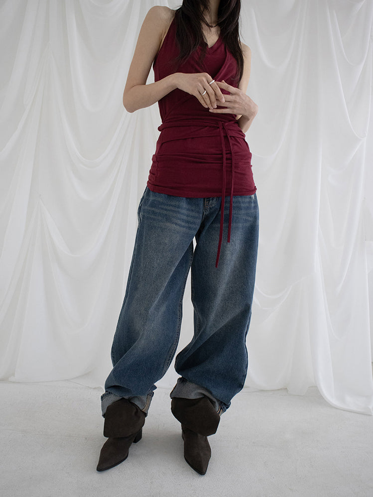 美色掛脖綁帶細節上衣