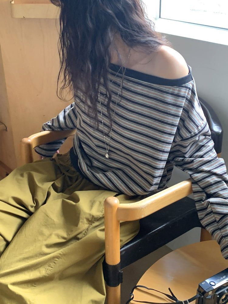 美肩條紋細節束口上衣
