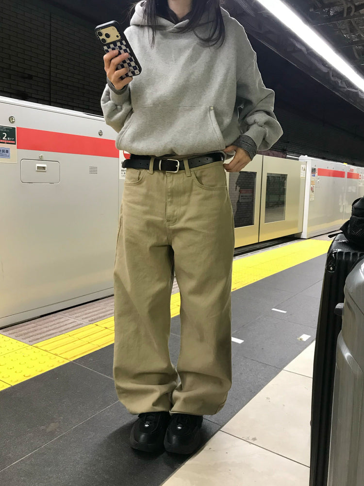 背口袋細節寬鬆直褲