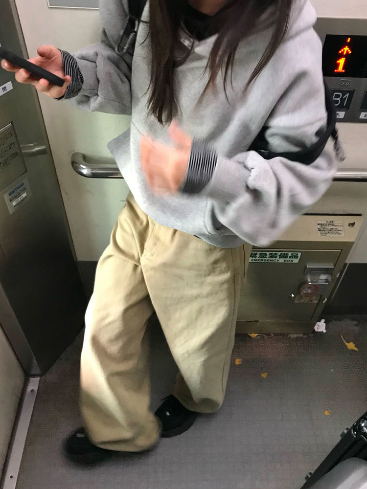 背口袋細節寬鬆直褲