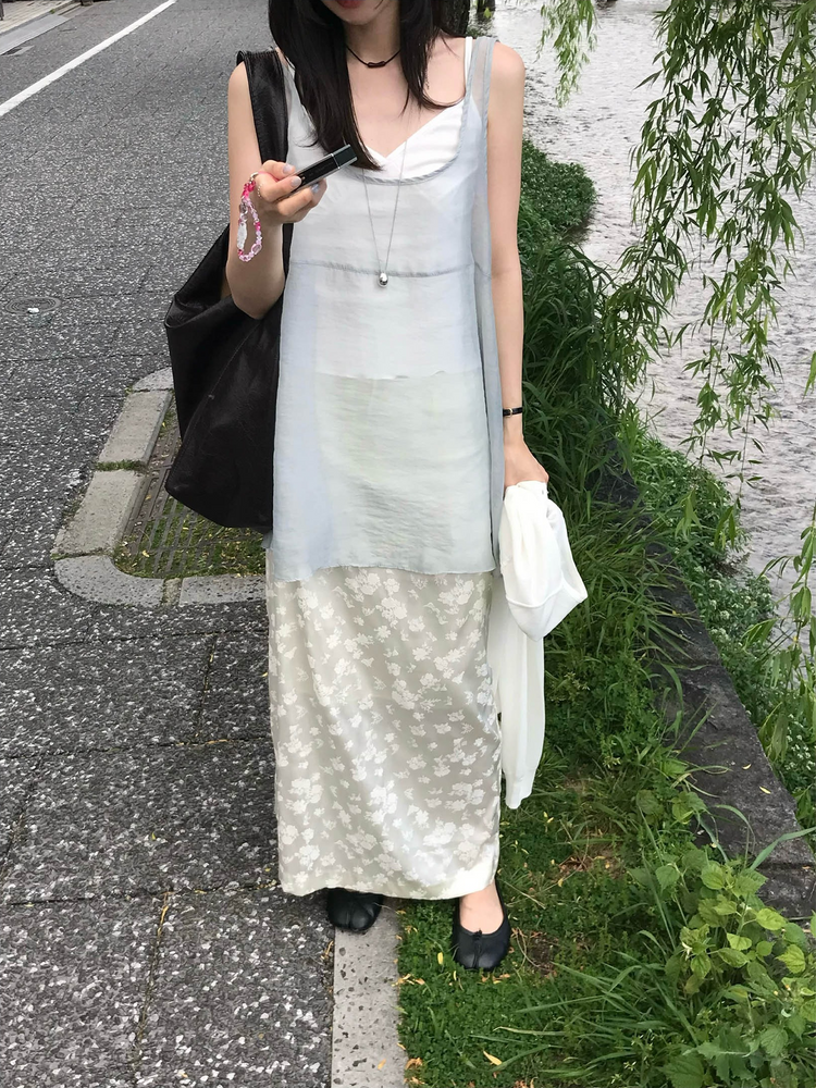光澤感暗花紋理直裙