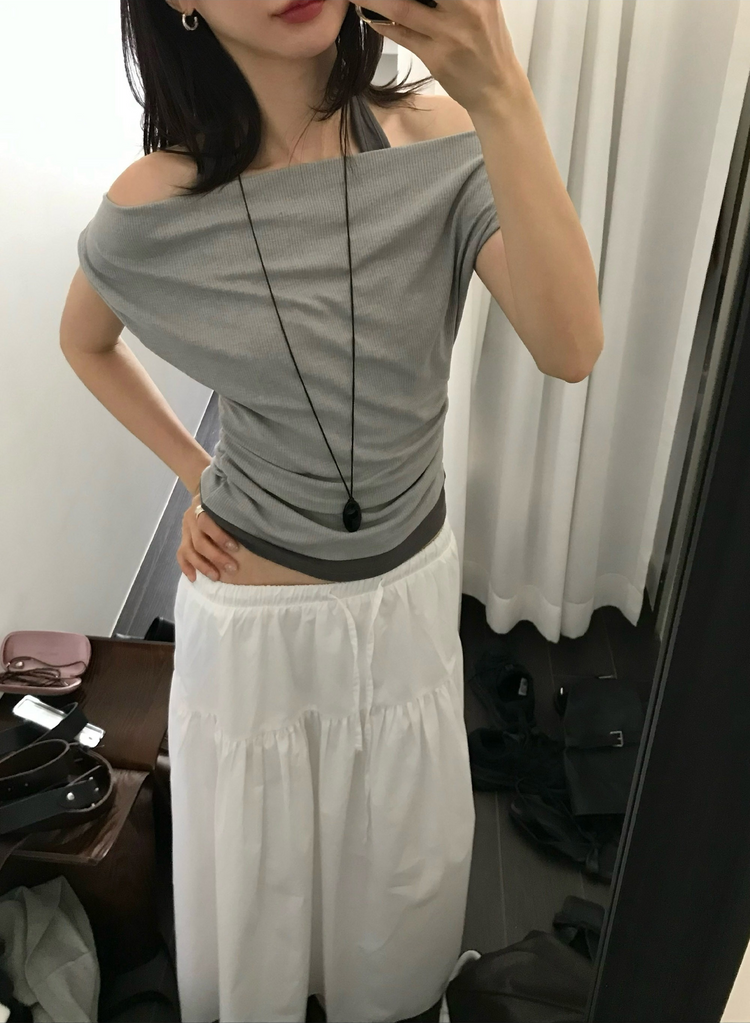 美肩抓皺細節假兩件上衣