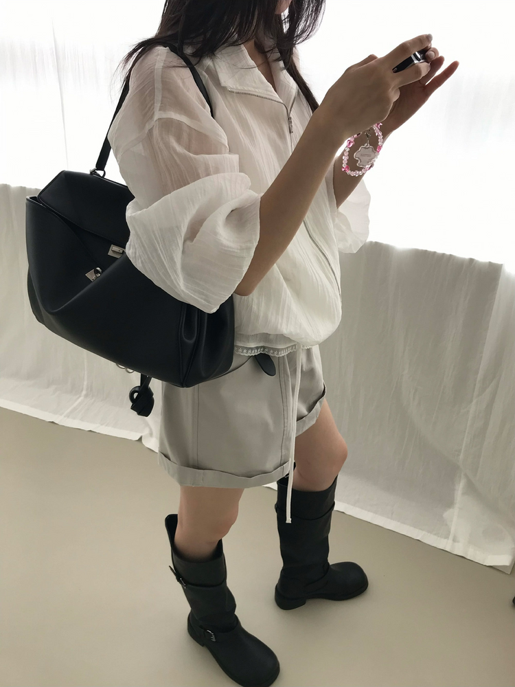 透膚抽繩下擺拉鏈外套