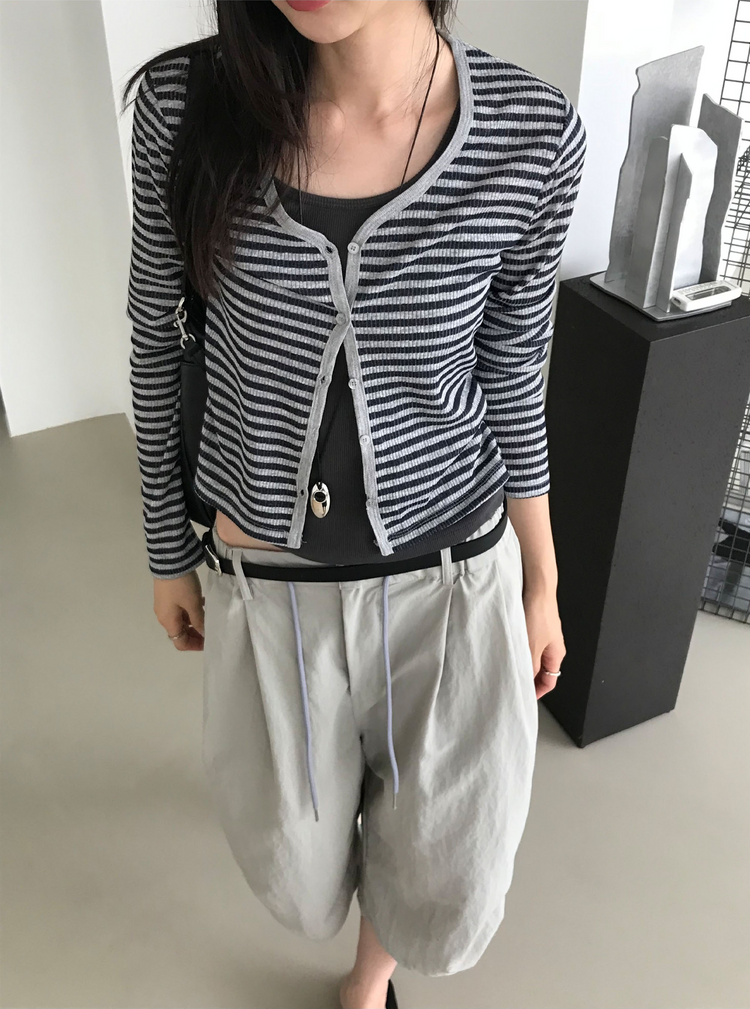 透膚撞色條紋修身外套