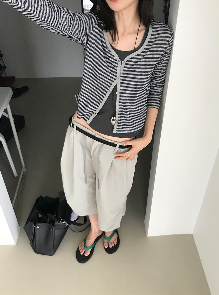 透膚撞色條紋修身外套