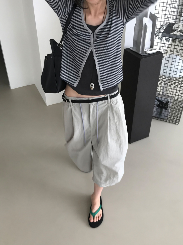 透膚撞色條紋修身外套