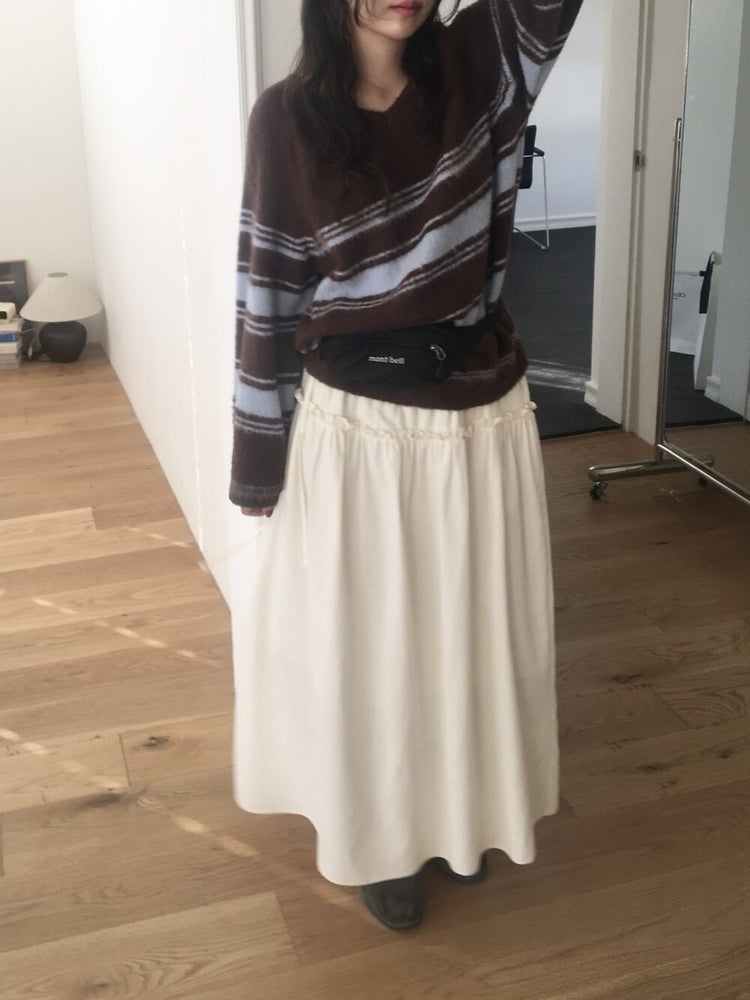 V領撞色條紋細節毛衣