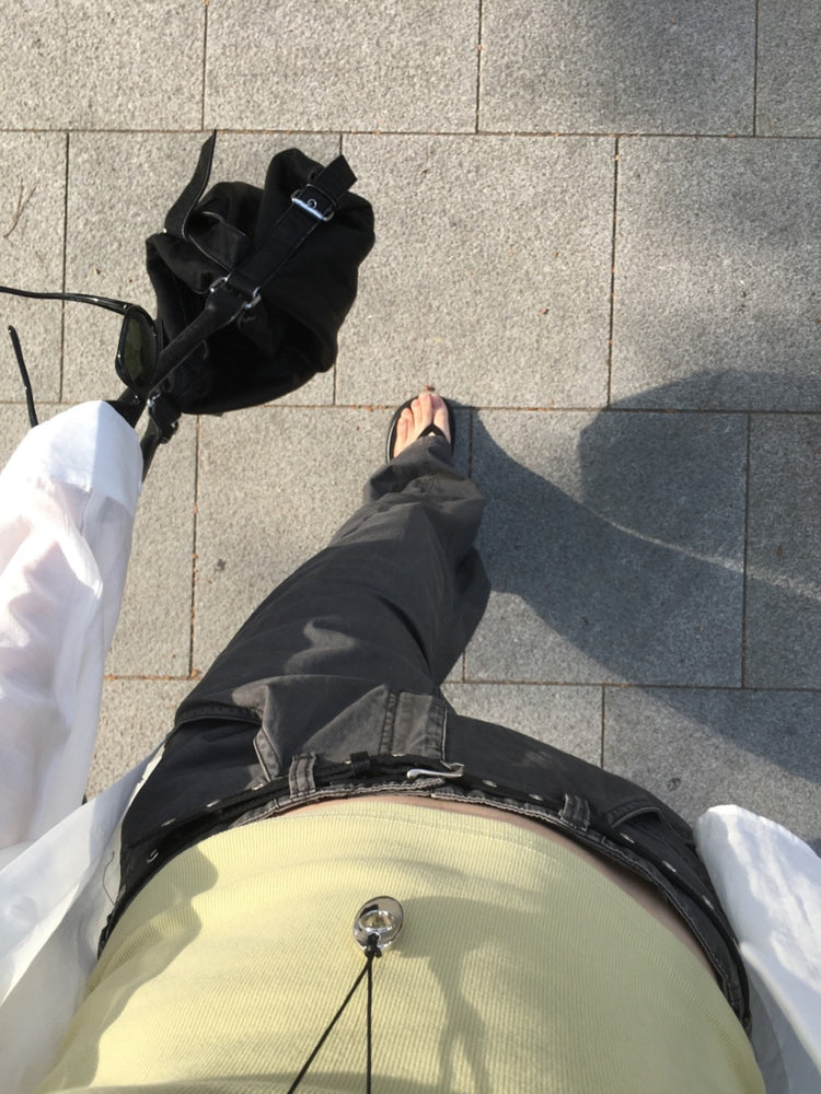 美色透膚背細節寬鬆襯衫