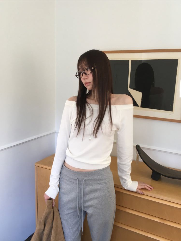 美色露肩修身針織上衣