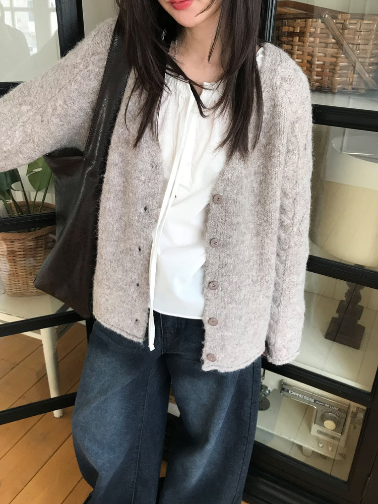 暗菱格紋理針織外套