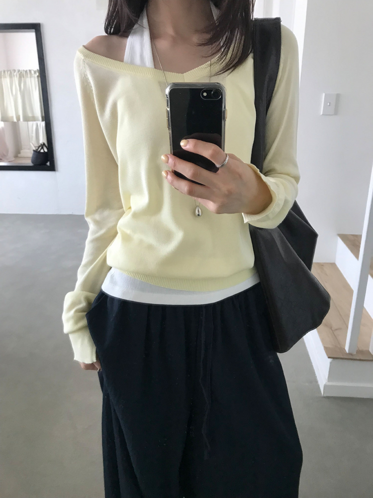 美色透膚V領針織上衣