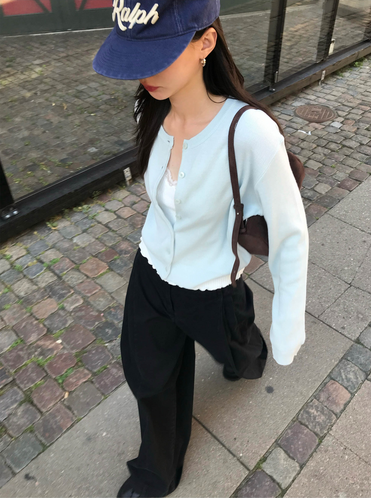 洗水雙扣壓褶細節闊褲