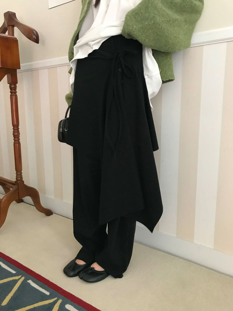 不規則綁帶細節兩件式裙褲
