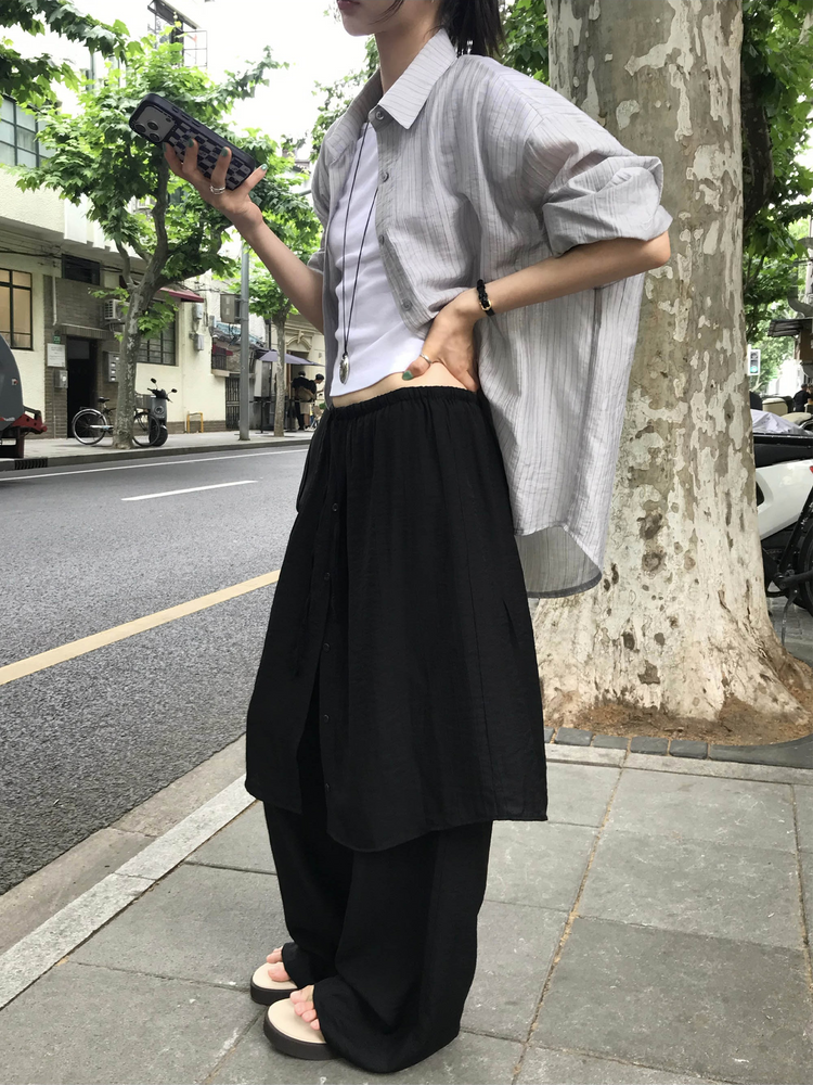 霧光澤排鈕細節裙褲